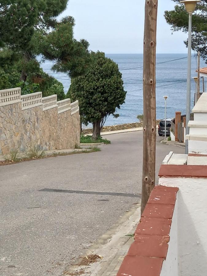 Appartement La Casa Verde Llanca Bagian luar foto